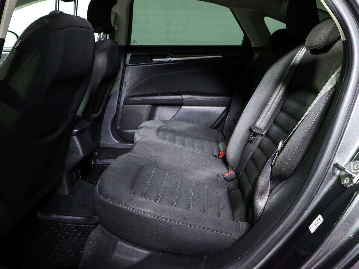 Ford Mondeo с пробегом — 2016 год. Фото: #6