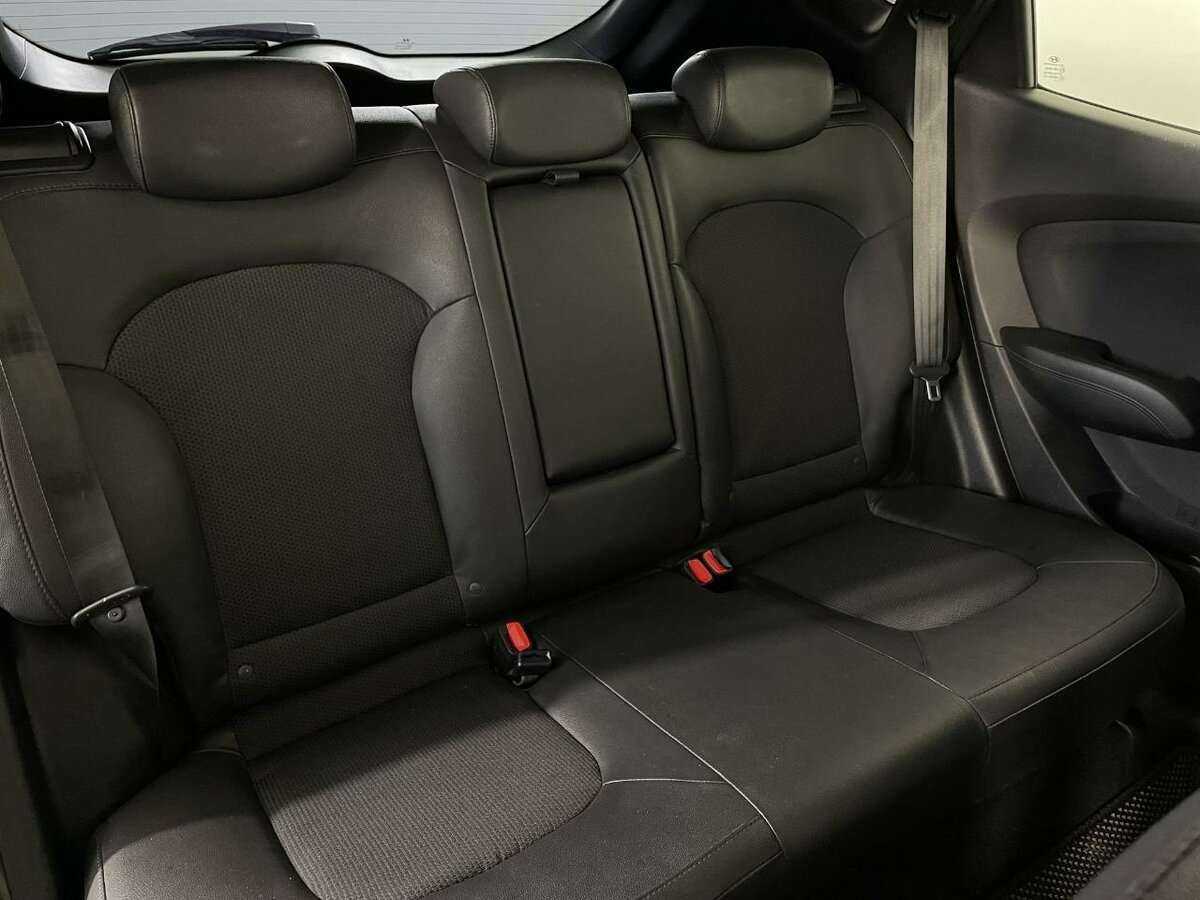 Hyundai ix35 с пробегом — 2015 год. Фото: #14