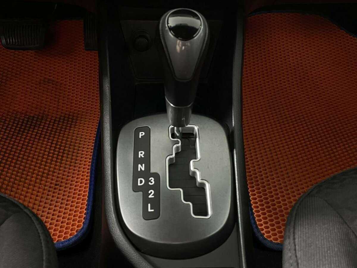 Kia Rio с пробегом — 2016 год. Фото: #12