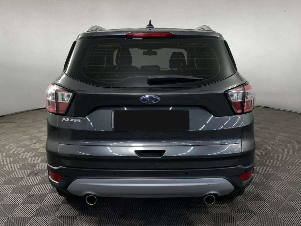 Ford Kuga с пробегом — 2017 год. Фото: #2