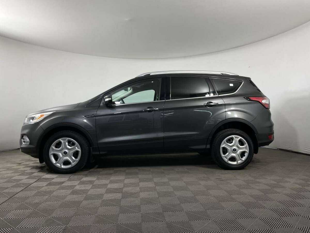 Ford Kuga с пробегом — 2017 год. Фото: #4