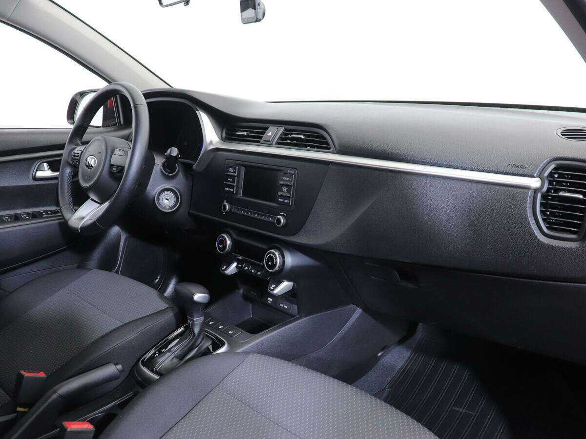 Kia Rio с пробегом — 2021 год. Фото: #8