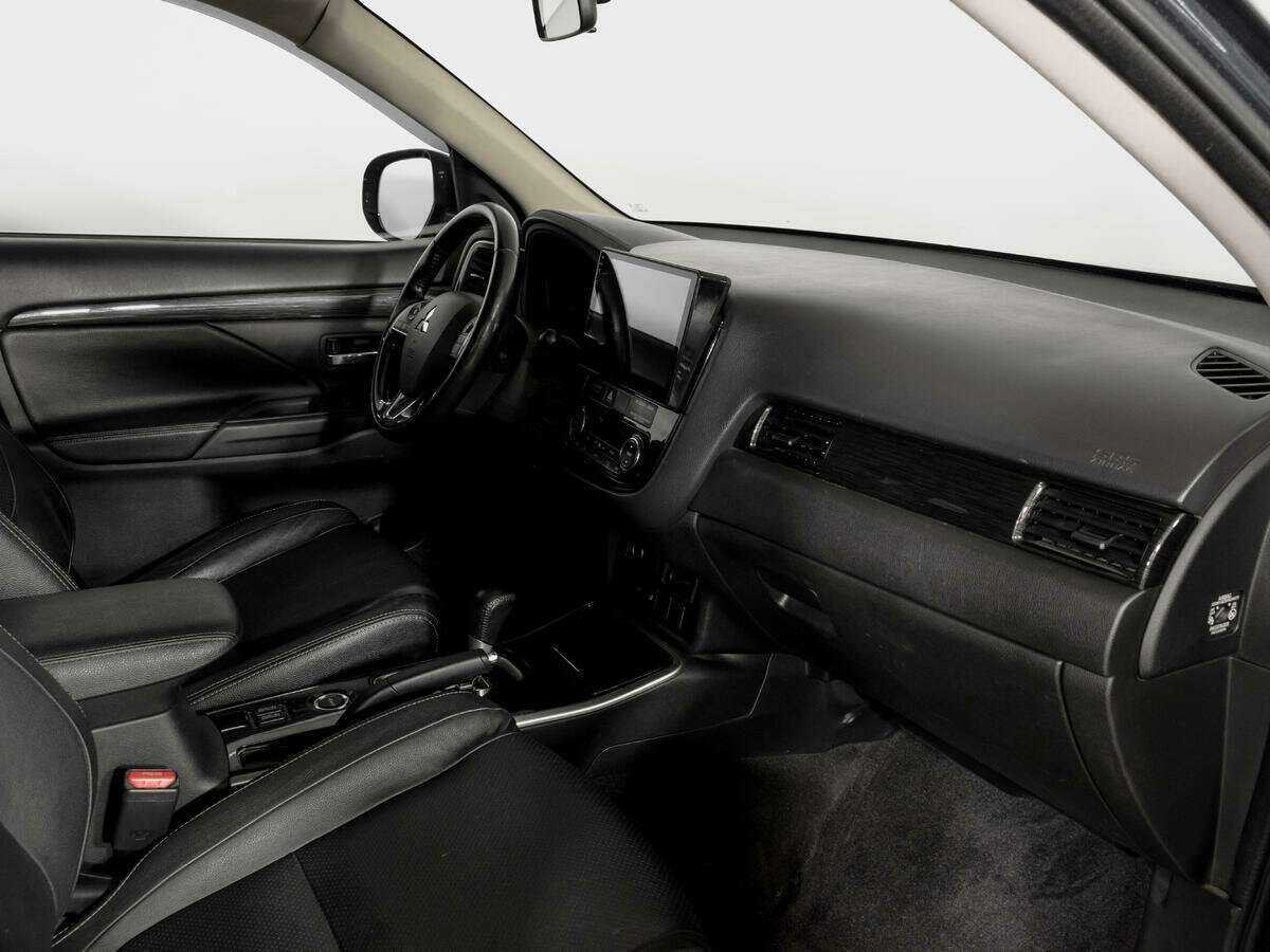 Купить Митсубиши Оутлэндер, 2017, 101 000 км.. Фото: #7