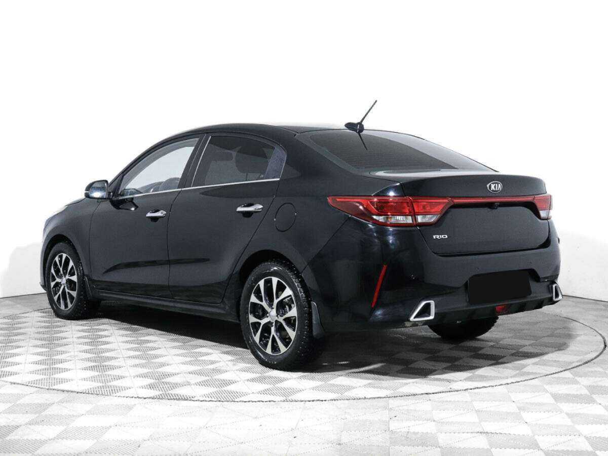Kia Rio с пробегом — 2020 год. Фото: #6