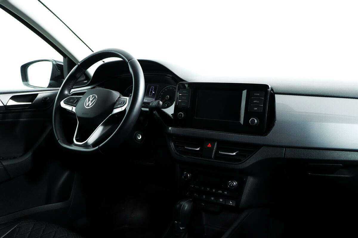 Volkswagen Polo с пробегом — 2021 год. Фото: #8