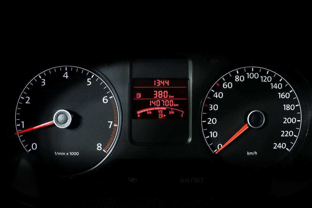 Volkswagen Polo с пробегом — 2012 год. Фото: #9