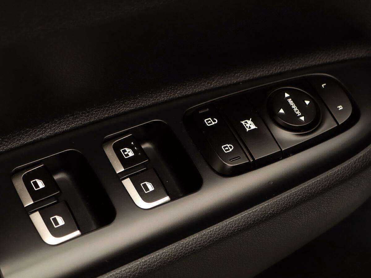 Kia Rio с пробегом — 2018 год. Фото: #12