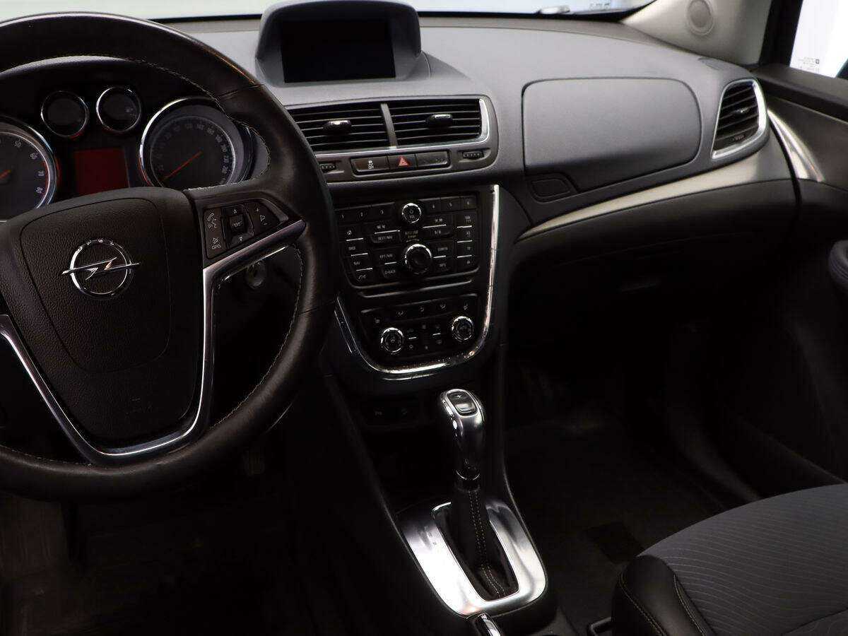 Opel Mokka с пробегом — 2014 год. Фото: #13