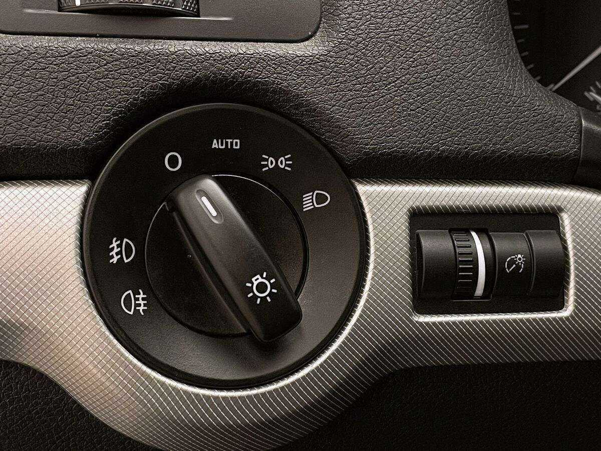 Купить Шкода Октавия, 2012, 117 676 км.. Фото: #12