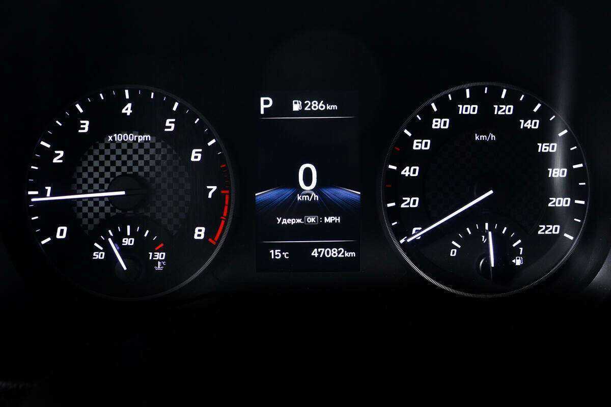 Hyundai Solaris с пробегом — 2022 год. Фото: #9