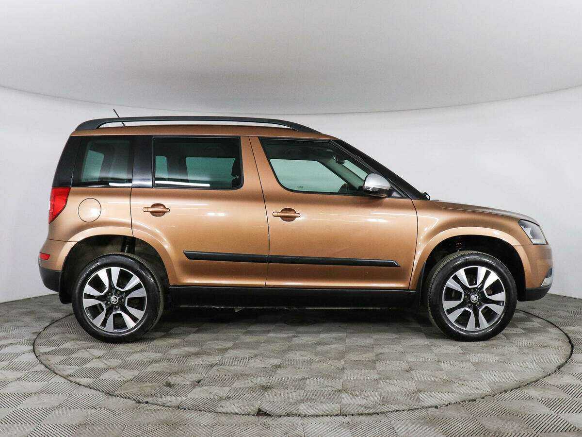 Skoda Yeti с пробегом — 2014 год. Фото: #3
