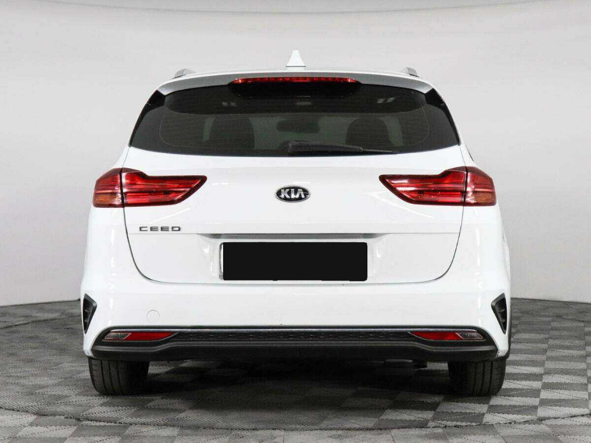 Kia Ceed с пробегом — 2019 год. Фото: #5