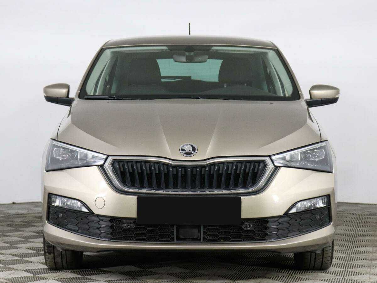 Skoda Rapid с пробегом — 2020 год. Фото: #1