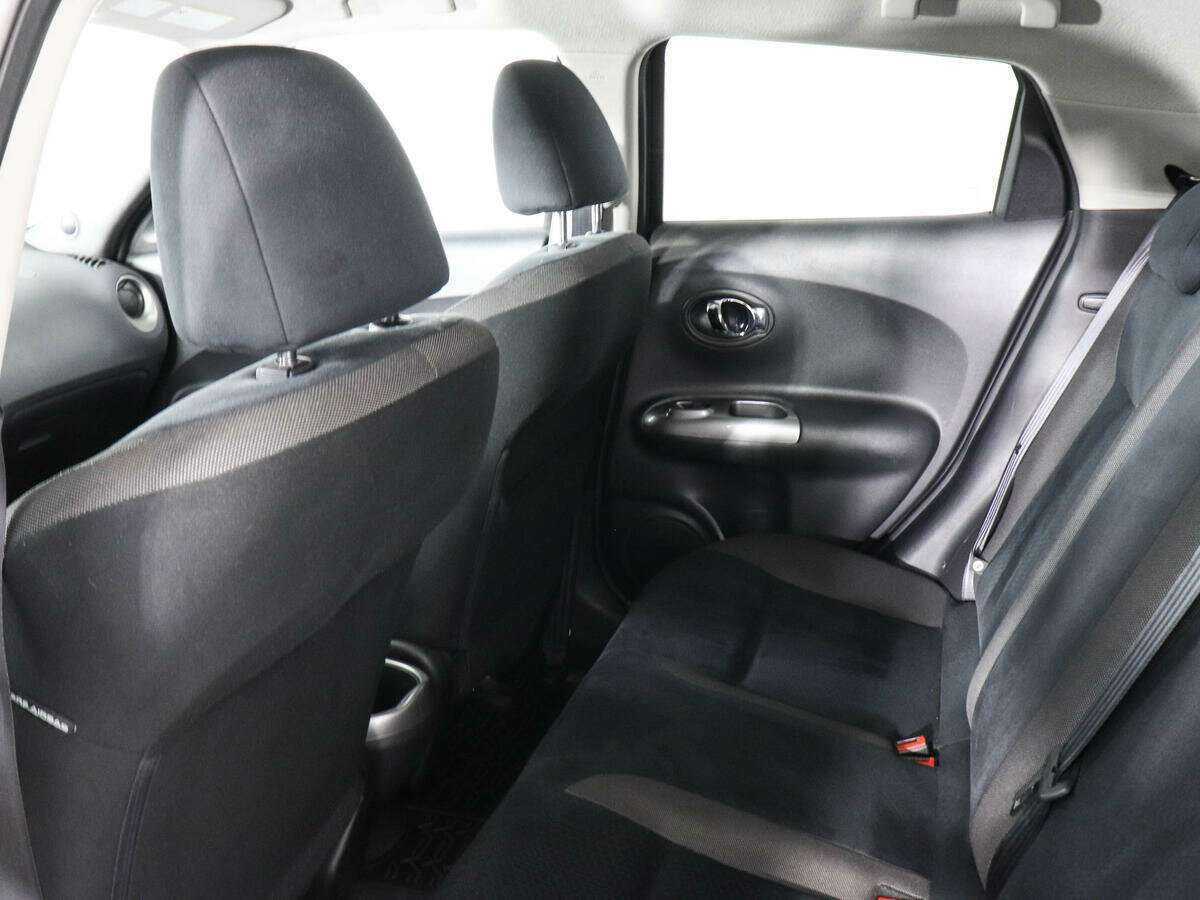 Nissan Juke с пробегом — 2012 год. Фото: #10