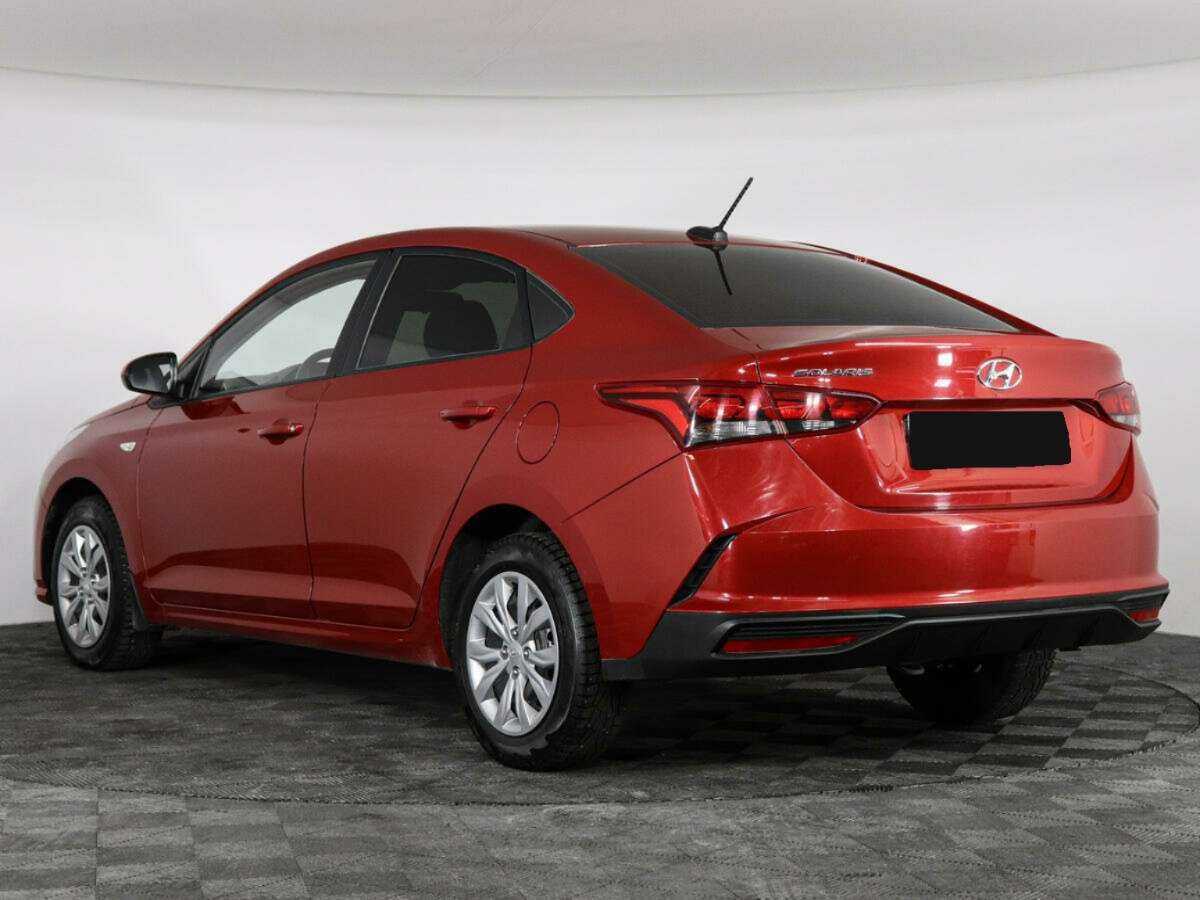 Hyundai Solaris с пробегом — 2021 год. Фото: #6