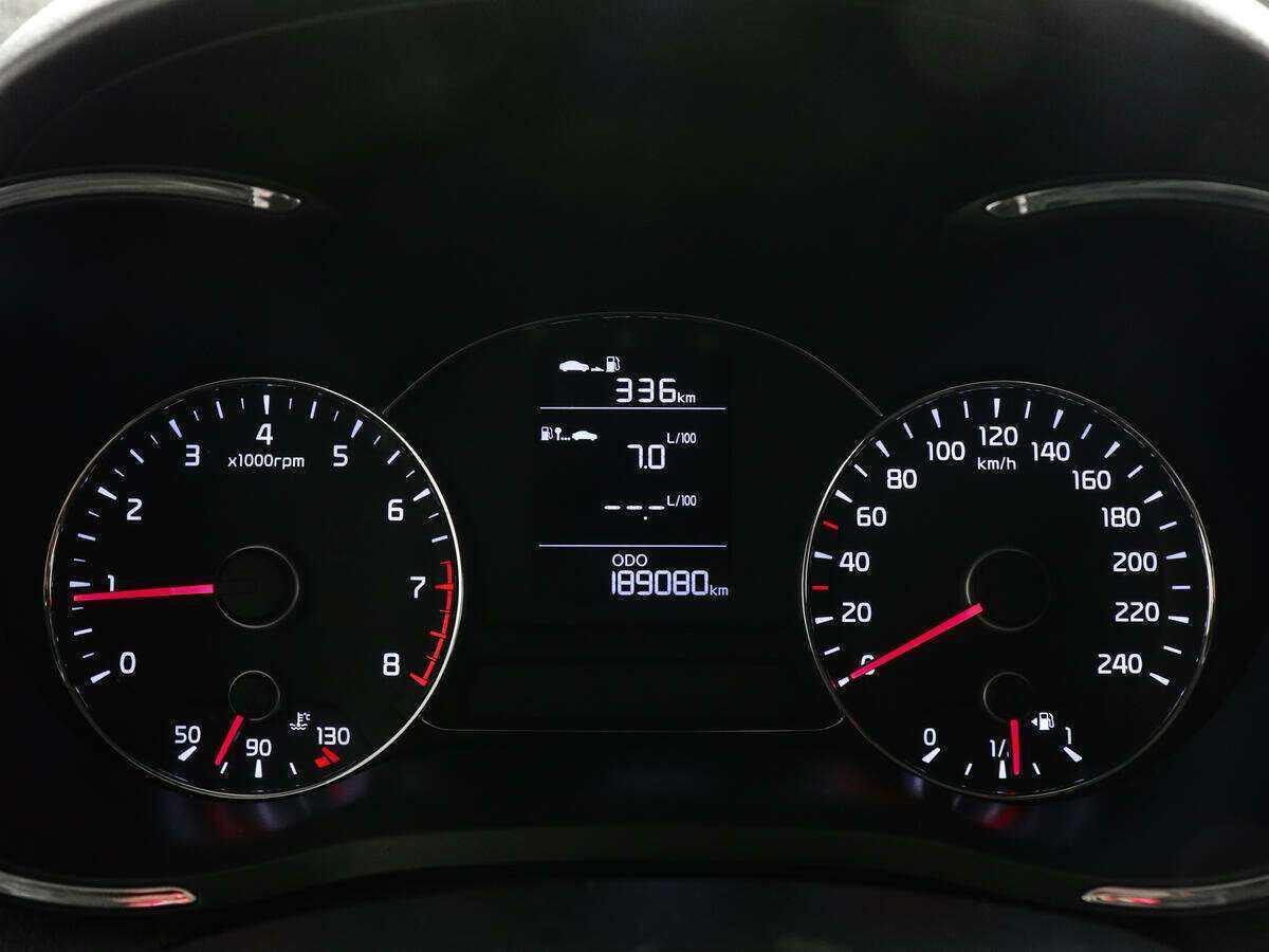 Kia Cerato с пробегом — 2014 год. Фото: #9