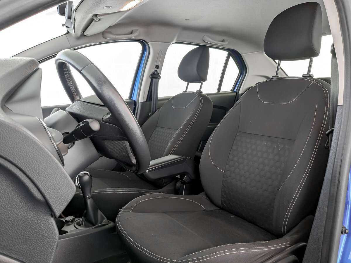 Renault Logan с пробегом — 2017 год. Фото: #15