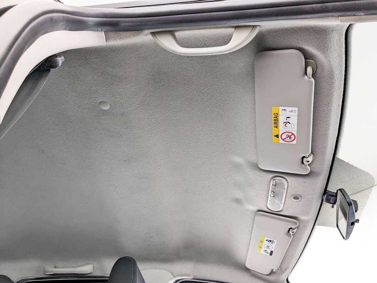 Nissan Terrano с пробегом — 2015 год. Фото: #16