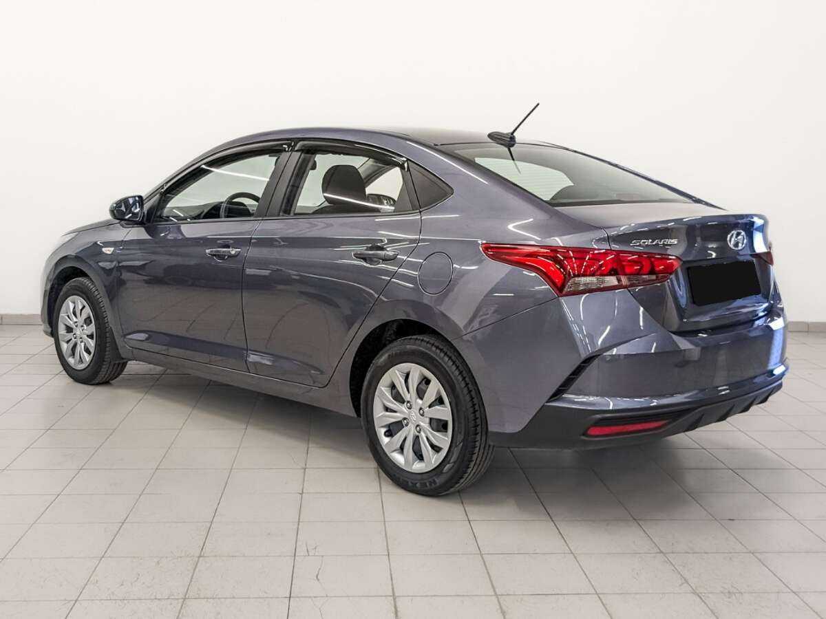 Hyundai Solaris с пробегом — 2021 год. Фото: #6