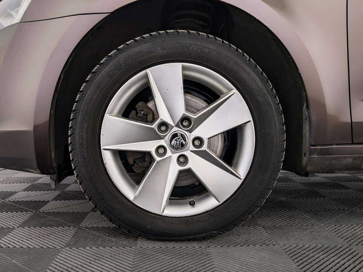 Skoda Octavia с пробегом — 2016 год. Фото: #11