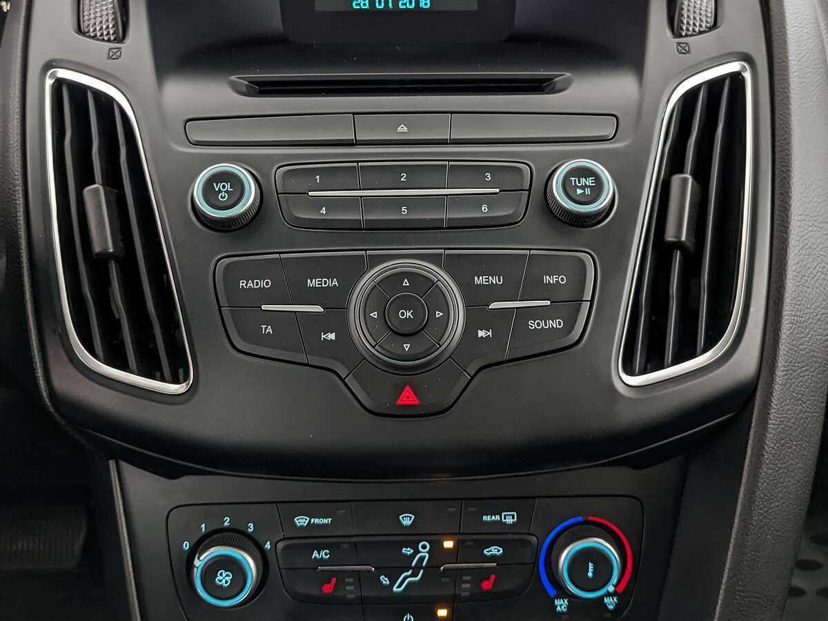 Ford Focus с пробегом — 2018 год. Фото: #12