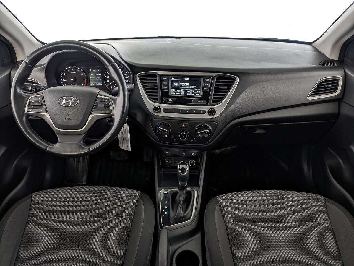 Hyundai Solaris с пробегом — 2018 год. Фото: #9