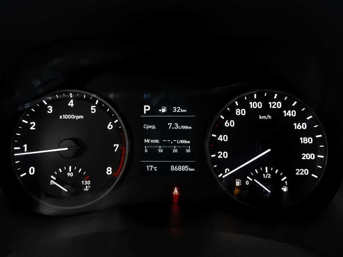 Hyundai Solaris с пробегом — 2018 год. Фото: #11