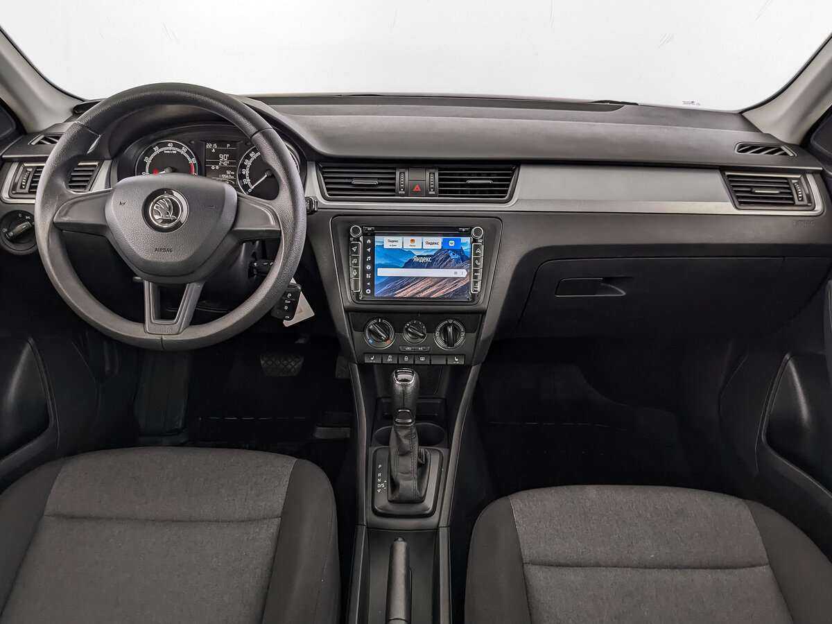Skoda Rapid с пробегом — 2018 год. Фото: #9