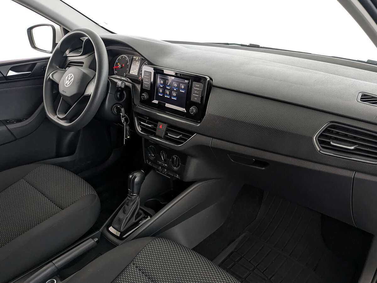 Volkswagen Polo с пробегом — 2020 год. Фото: #8