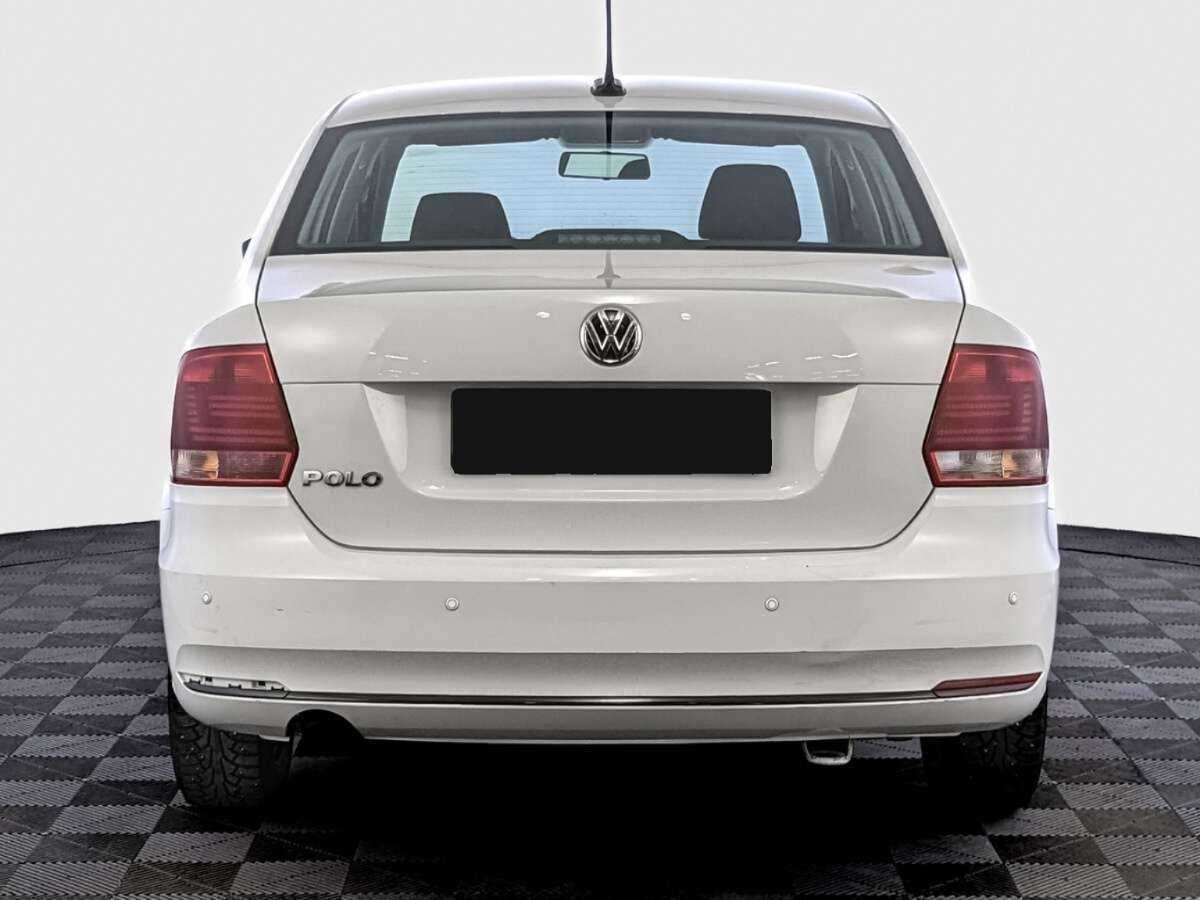 Volkswagen Polo с пробегом — 2019 год. Фото: #5