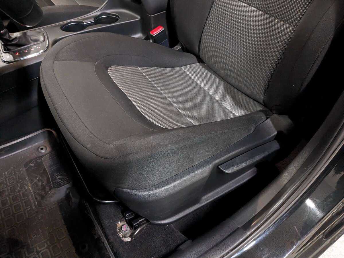 Kia Ceed с пробегом — 2017 год. Фото: #18