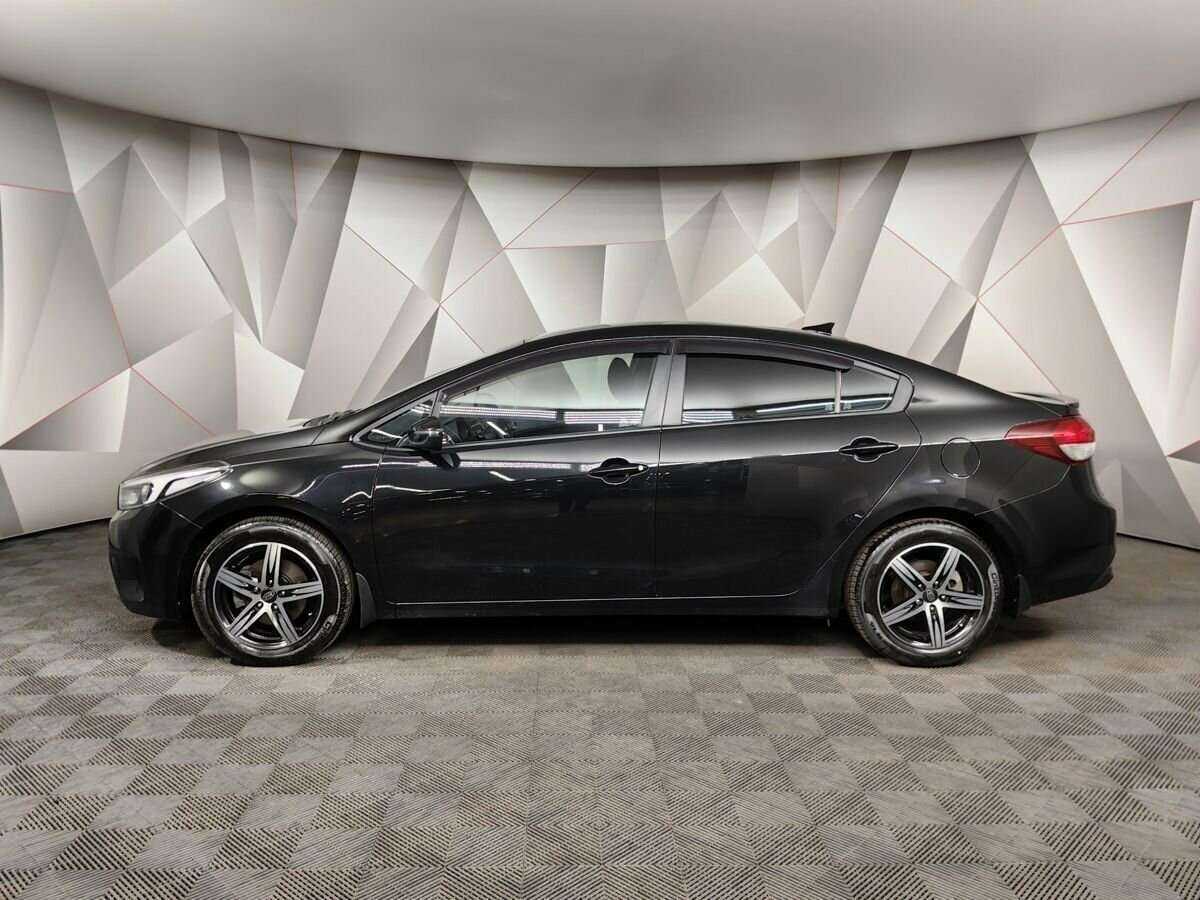 Kia Cerato с пробегом — 2018 год. Фото: #4