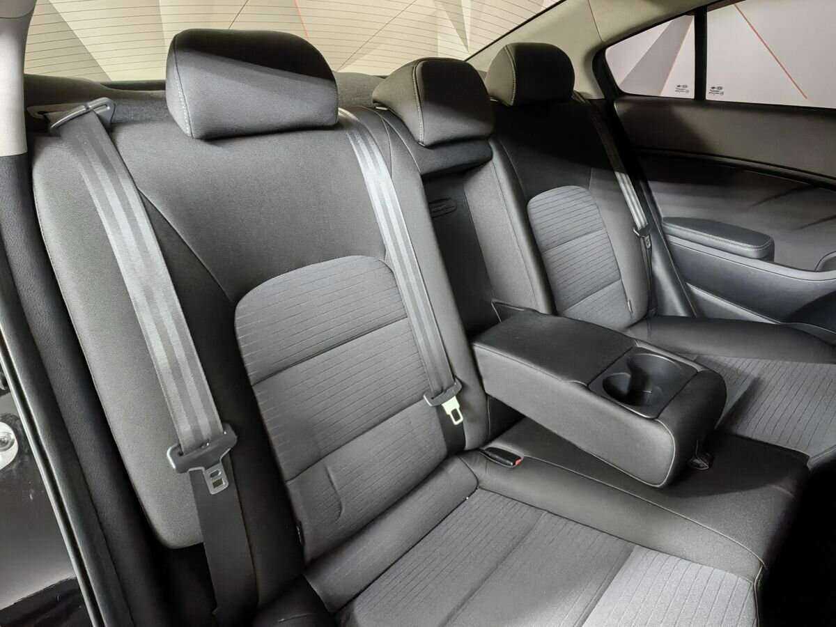 Kia Cerato с пробегом — 2018 год. Фото: #12