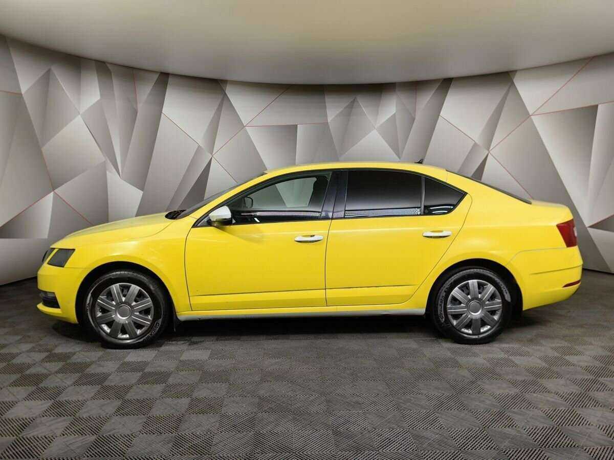 Skoda Octavia с пробегом — 2019 год. Фото: #4