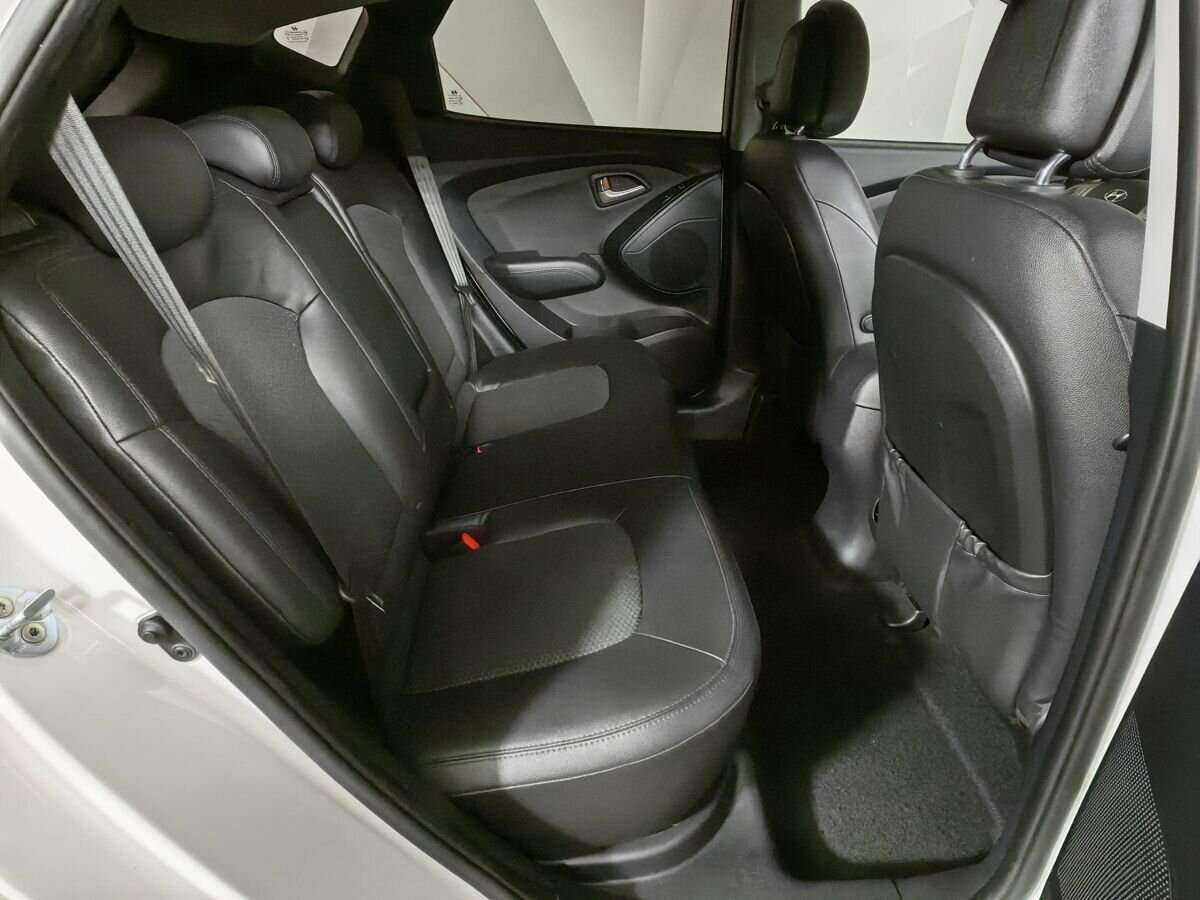 Hyundai ix35 с пробегом — 2013 год. Фото: #11