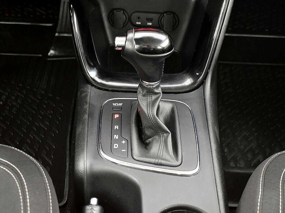 Kia Ceed с пробегом — 2015 год. Фото: #14