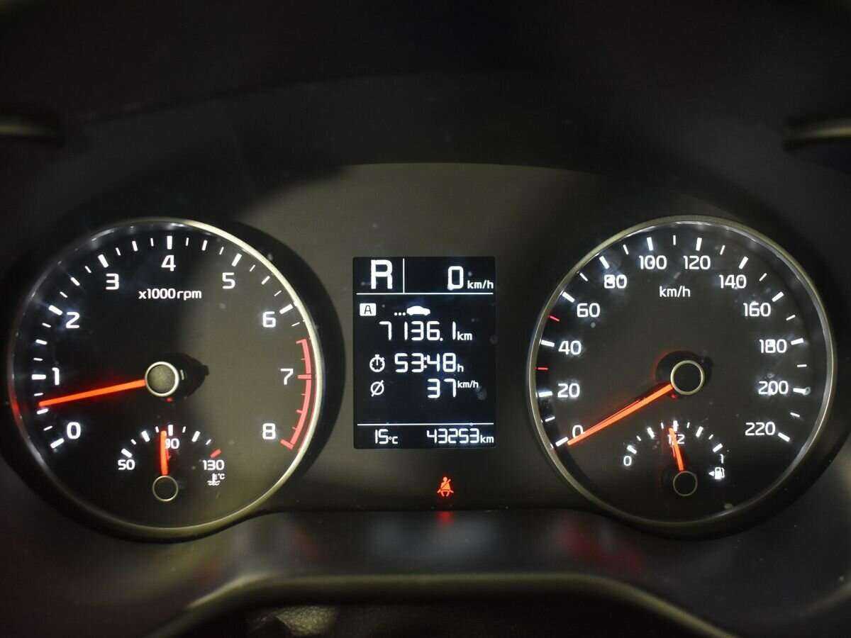 Kia Rio с пробегом — 2019 год. Фото: #10