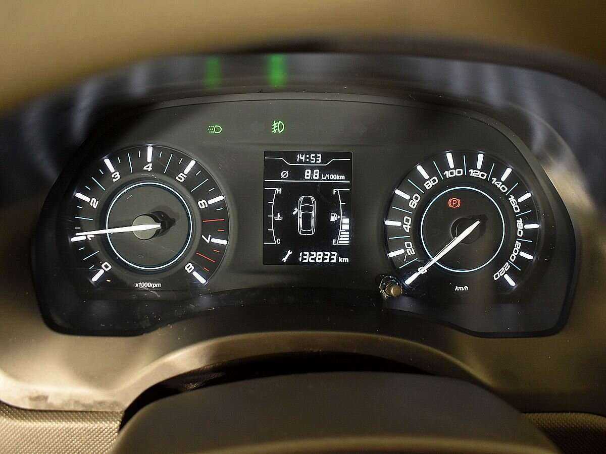 Chery Tiggo 3 с пробегом — 2017 год. Фото: #10