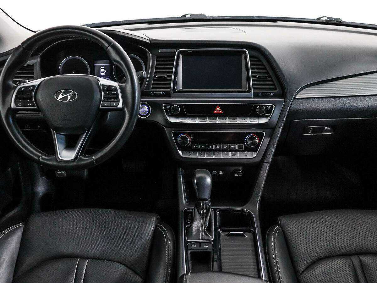 Hyundai Sonata с пробегом — 2019 год. Фото: #13