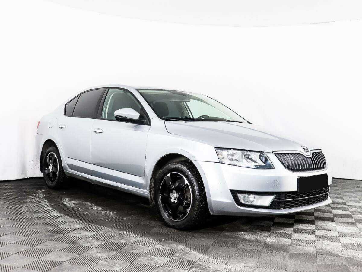 Skoda Octavia с пробегом — 2015 год. Фото: #2