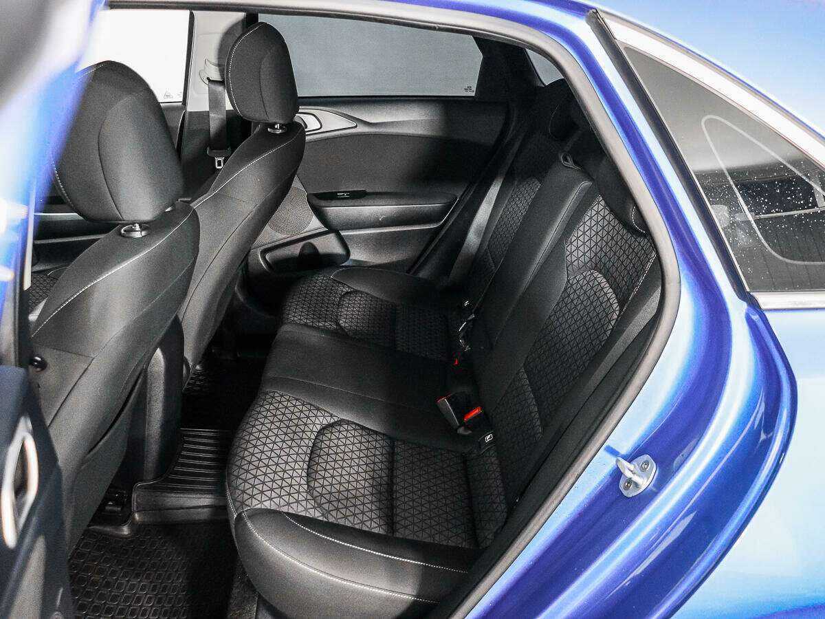 Kia Ceed с пробегом — 2018 год. Фото: #9