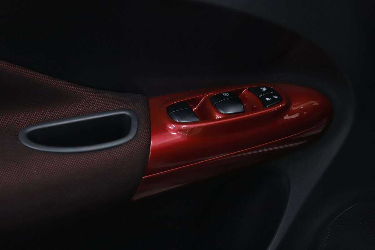 Nissan Juke с пробегом — 2014 год. Фото: #9