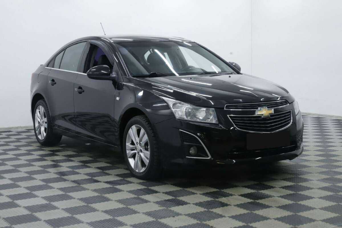 Chevrolet Cruze с пробегом — 2015 год. Фото: #3