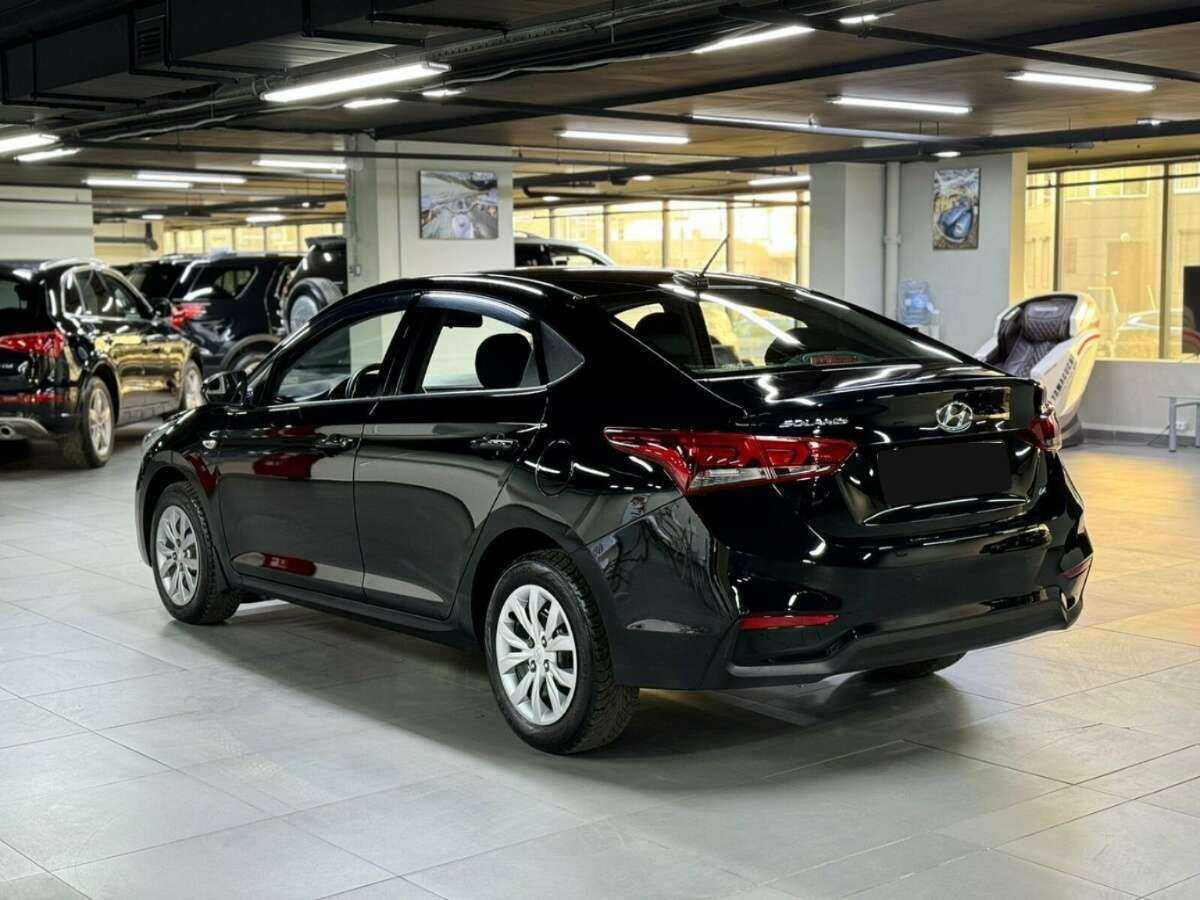 Hyundai Solaris с пробегом — 2020 год. Фото: #9