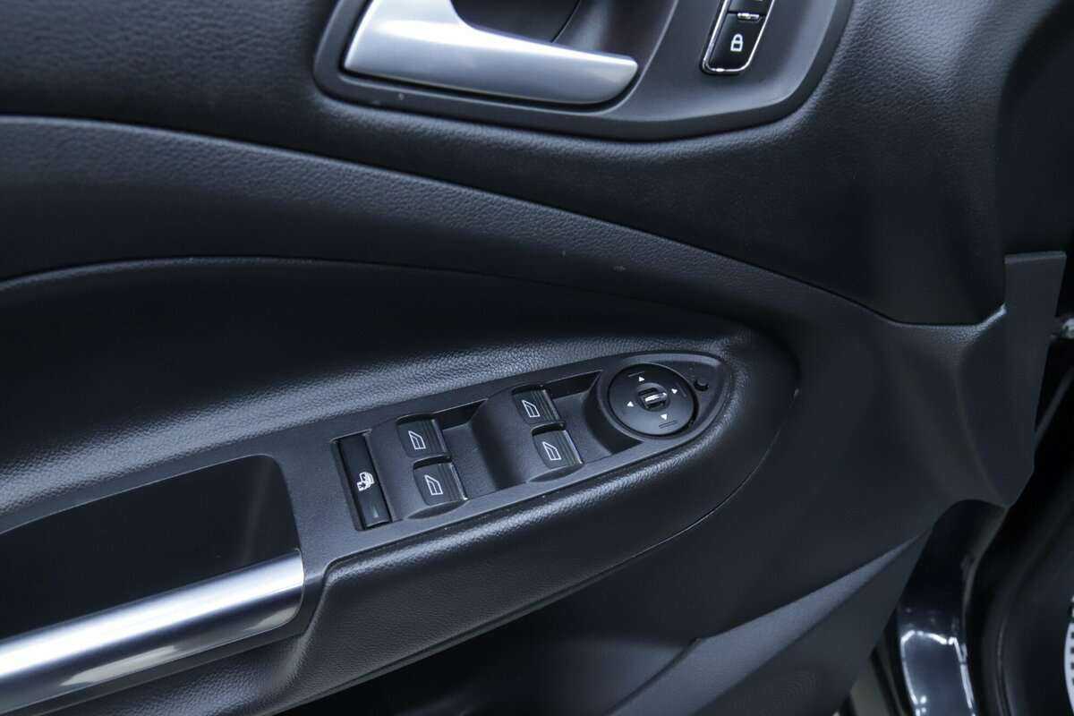 Ford Kuga с пробегом — 2013 год. Фото: #7