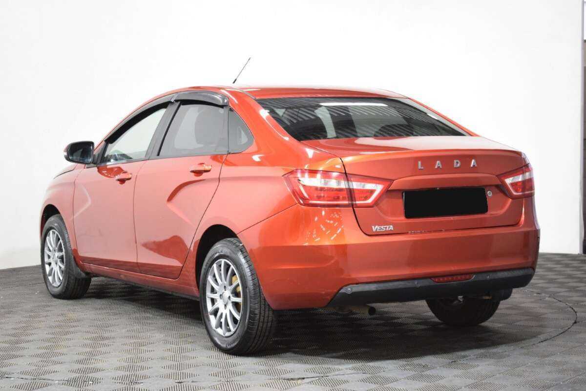 Lada (ВАЗ) Vesta с пробегом — 2016 год. Фото: #5