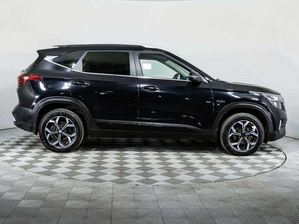 Kia Seltos с пробегом — 2021 год. Фото: #3