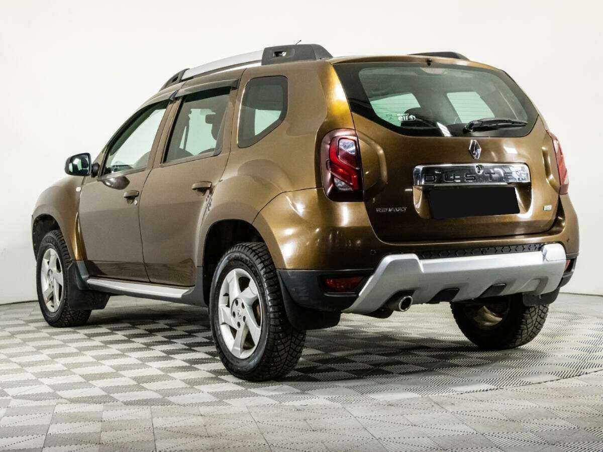 Renault Duster с пробегом — 2015 год. Фото: #6