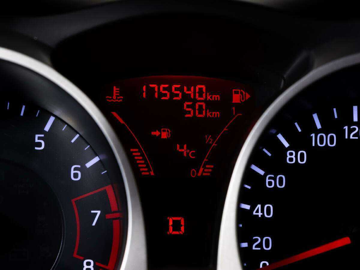 Nissan Juke с пробегом — 2013 год. Фото: #13