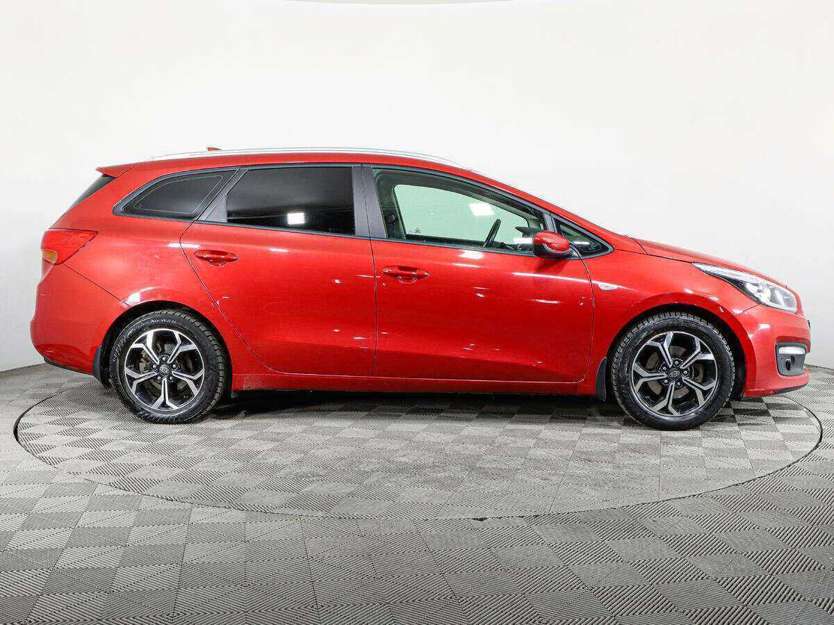 Kia Ceed с пробегом — 2018 год. Фото: #3